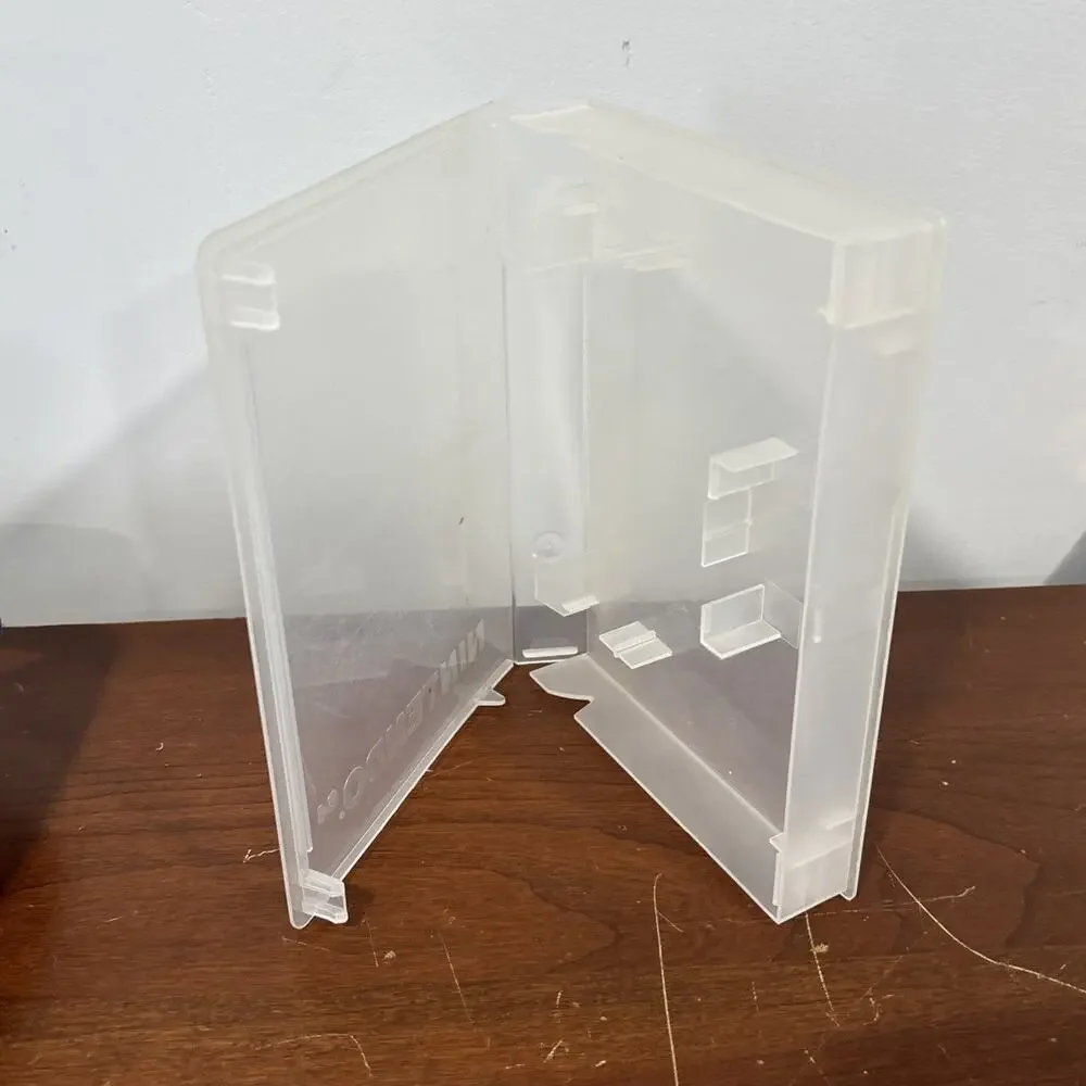 Nintendo 64 N64 Hard Case Display Clamshell Clear Plastic Storage - Picture 6 of 6